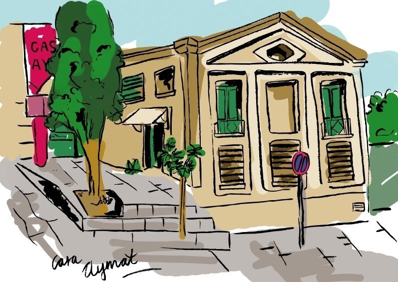 Antigament, va ser una fàbrica de catifes i tapissos però, el 1960 s'hi va fundar l'Escola Catalana del Tapís amb Grau-Garriga com a impulsor