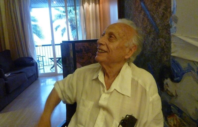 Grau-Garriga a la seva habitació d'un hotel a Sitges. FOTO: Queralt Simeon