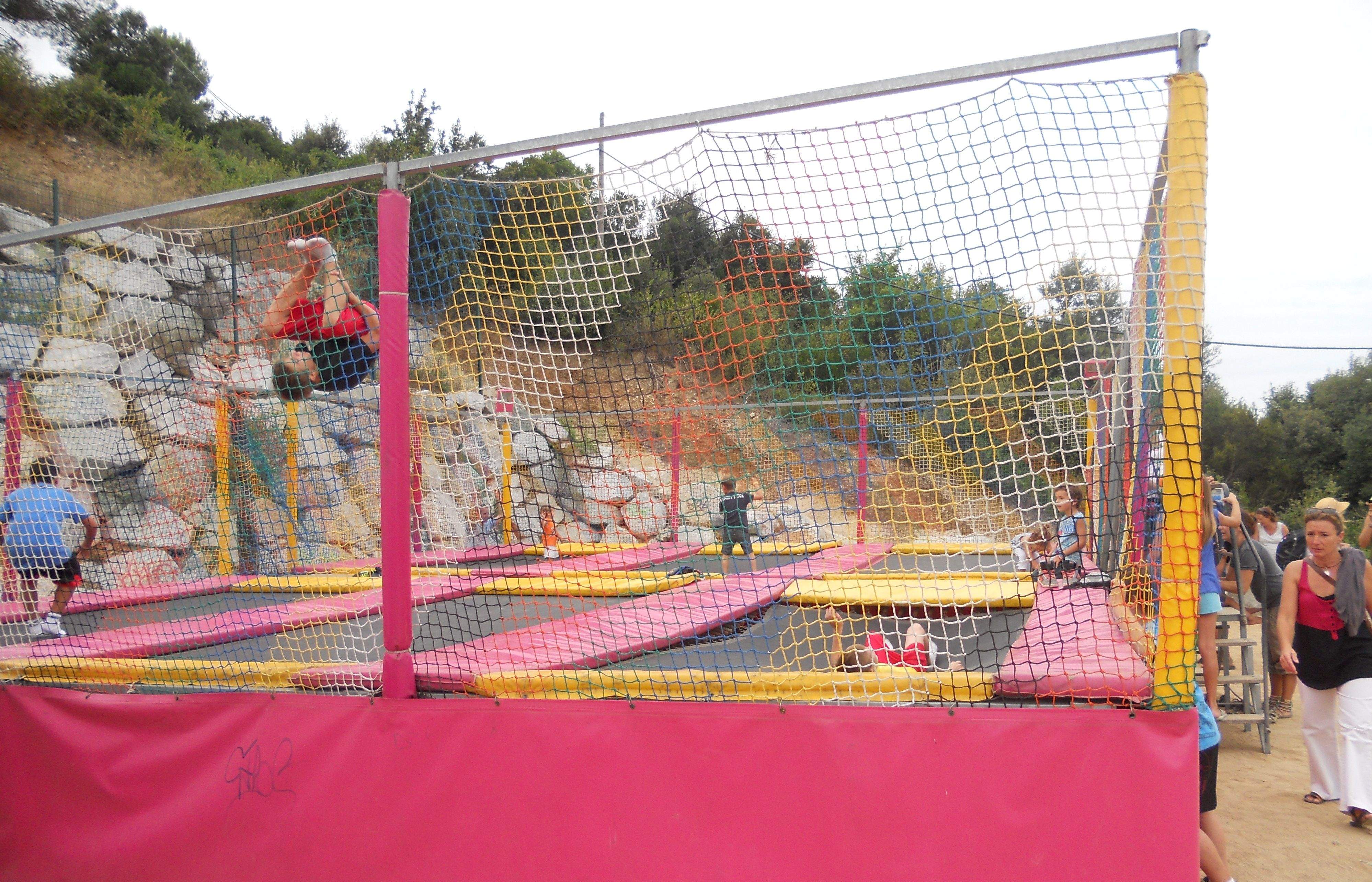 Els nens també tenen el seu espai a la festa. FOTO: B. Bella