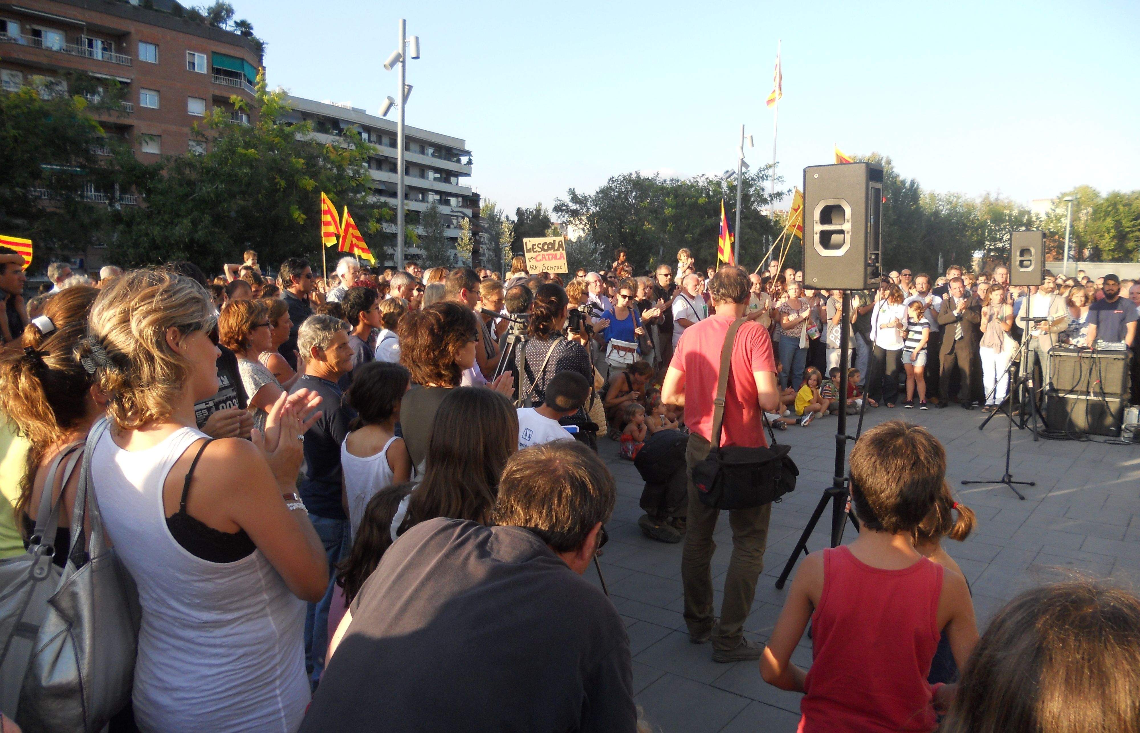 Concentració anterior de Som Escola a Sant Cugat. FOTO: M. Sagalés