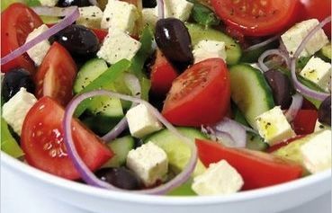 Aquesta amanida és més bona si la deixeu unes hores perquè simpregni de la vinagreta