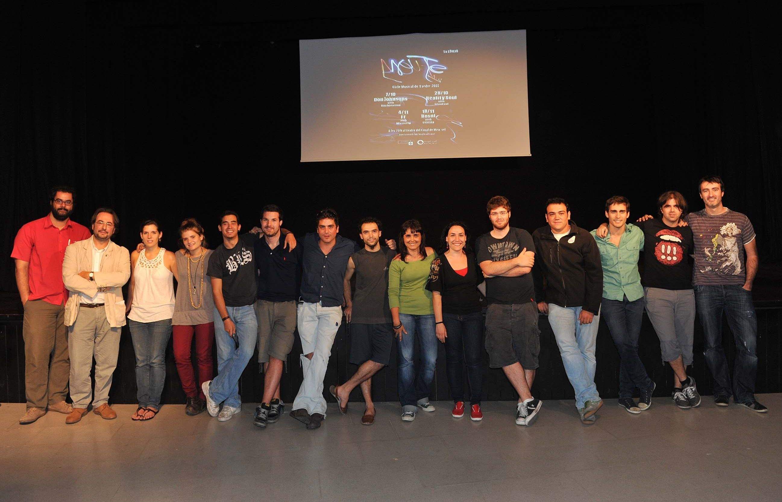 Grups d'edicions anteriors del Mou-te. FOTO: Local Press