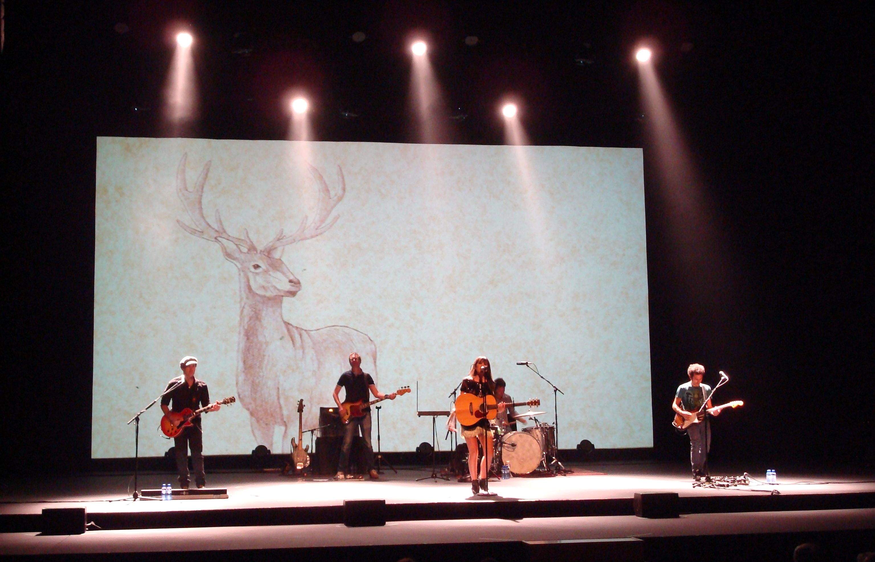 'Hacia lo salvaje' va obrir el concert. FOTO: C.Caballé