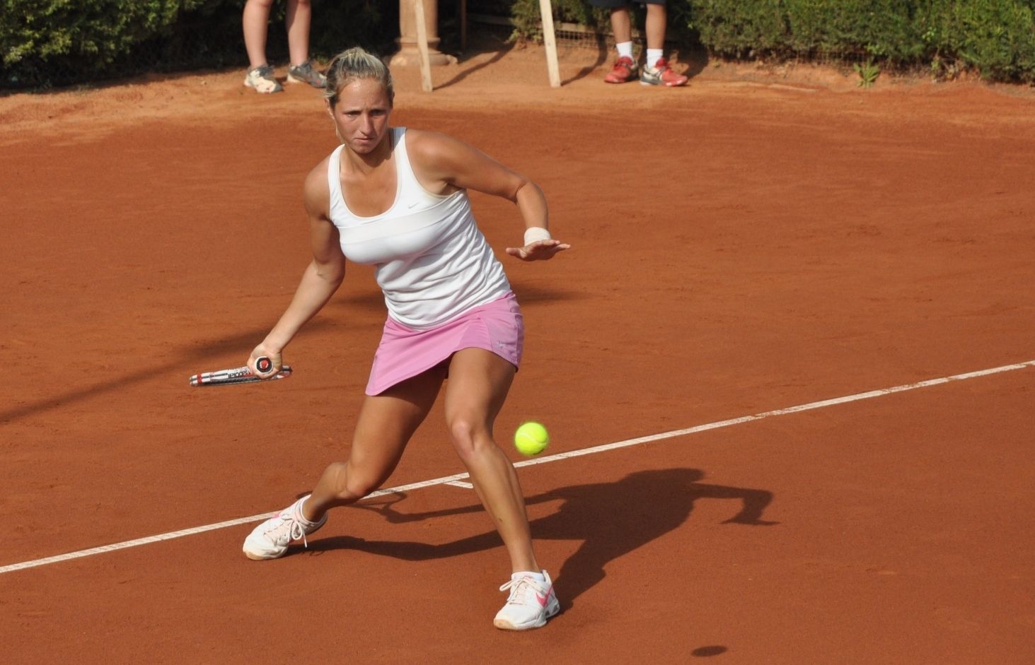 Reka-Luka Jani, al primer set. FOTO: Pere Fernández