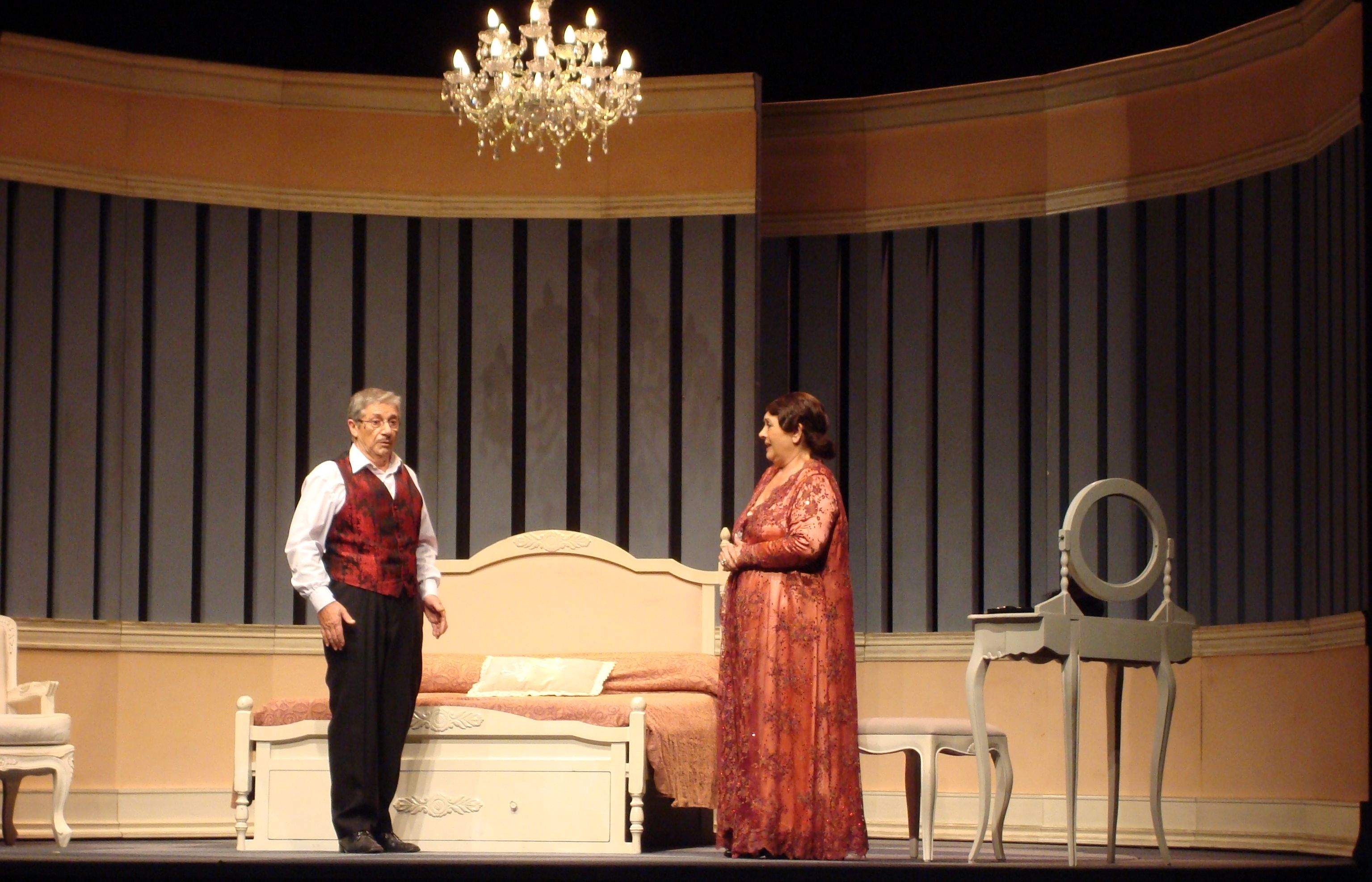 Joan Pera i Amparo Moreno en un moment de 'Visca els Nuvis'. FOTO: C.Caballé