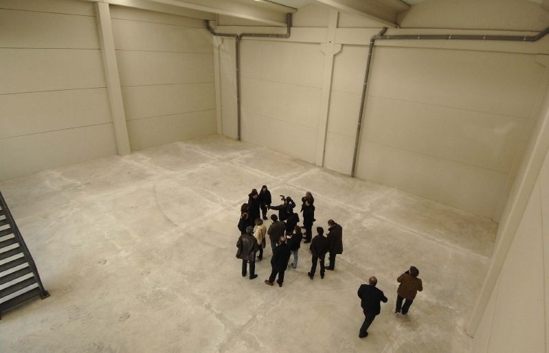 Imatge interior de la nau que acollirà la sala privada. FOTO: Arxiu