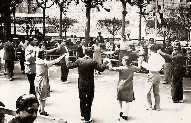 Pista de ball del Parc Municipal (anys 30 d.xx) FOTO:  Joan Manel Moncau 