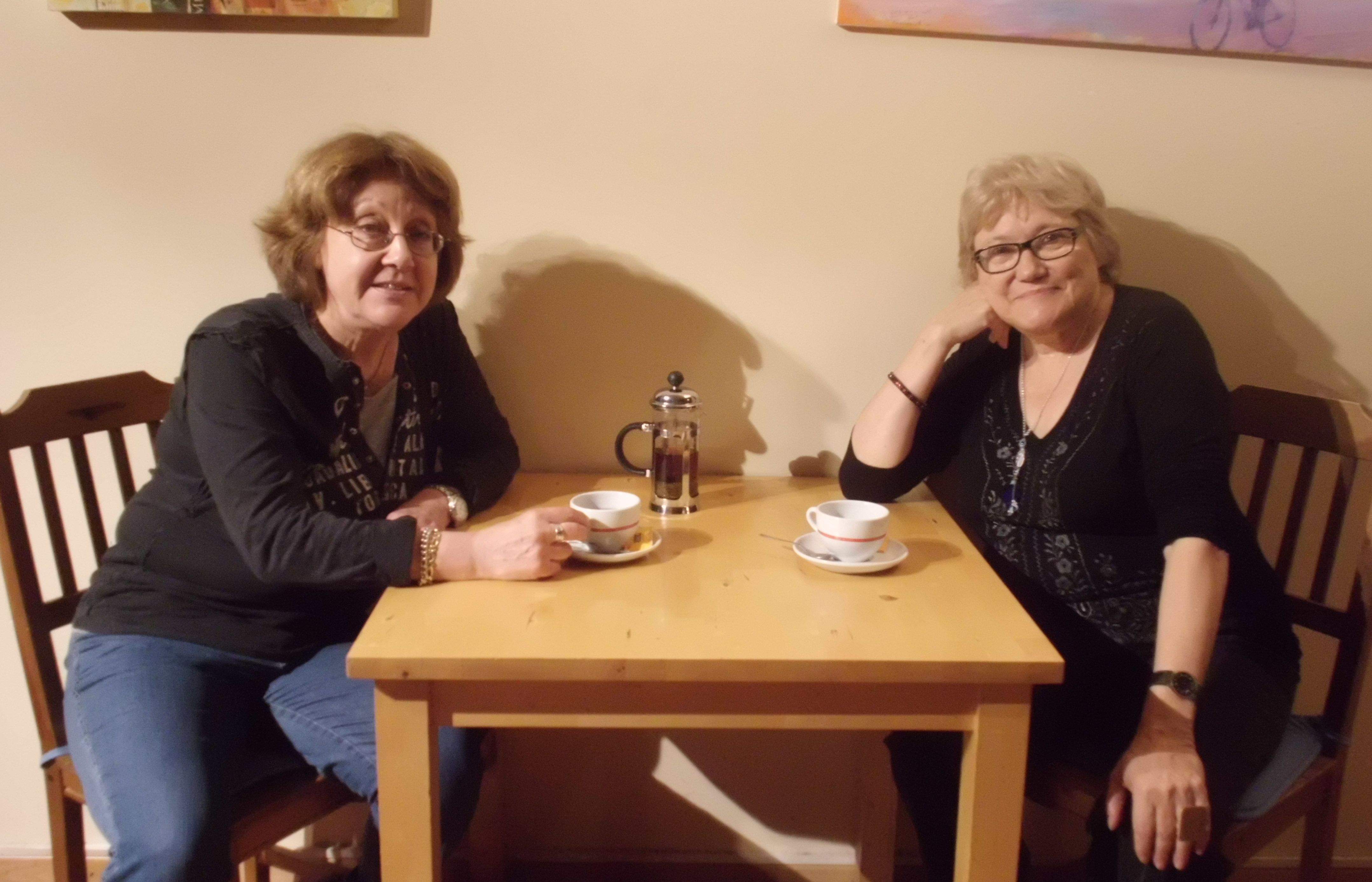 Patrícia Gabancho i Isabel-Clara Simó. FOTO: A. Ribera