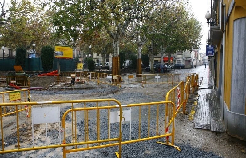 Etsat actual de les obres de la plaça. FOTO: A. Ribera