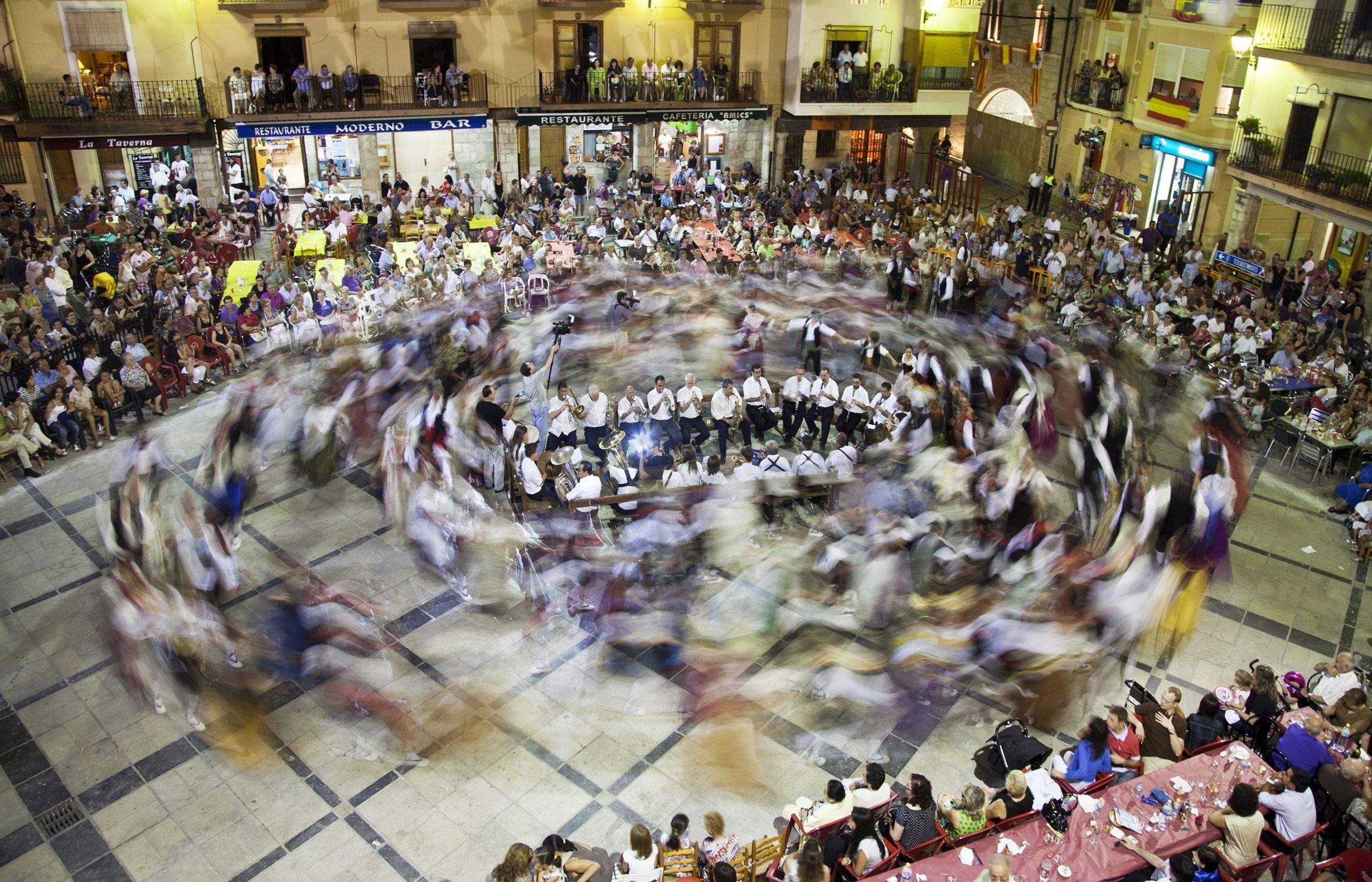 Primer premi: El ball Plà del meu poble, dEloi Pérez