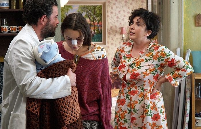 El drama 'La dona amb el nas trencat' és una història d'amor, solidaritat i por. FOTO: Cedida