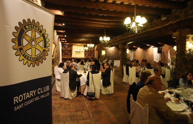 Un dels sopars que organitza cada any el Club Rotary a la Masia Can Ametller. FOTO: Arxiu