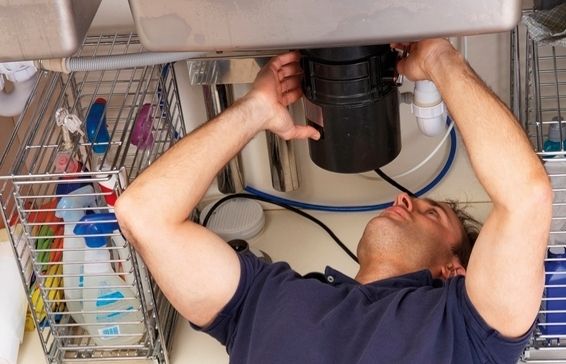 Abans de trucar a un especialista intenteu solucionar el problema. FOTO: Arxiu