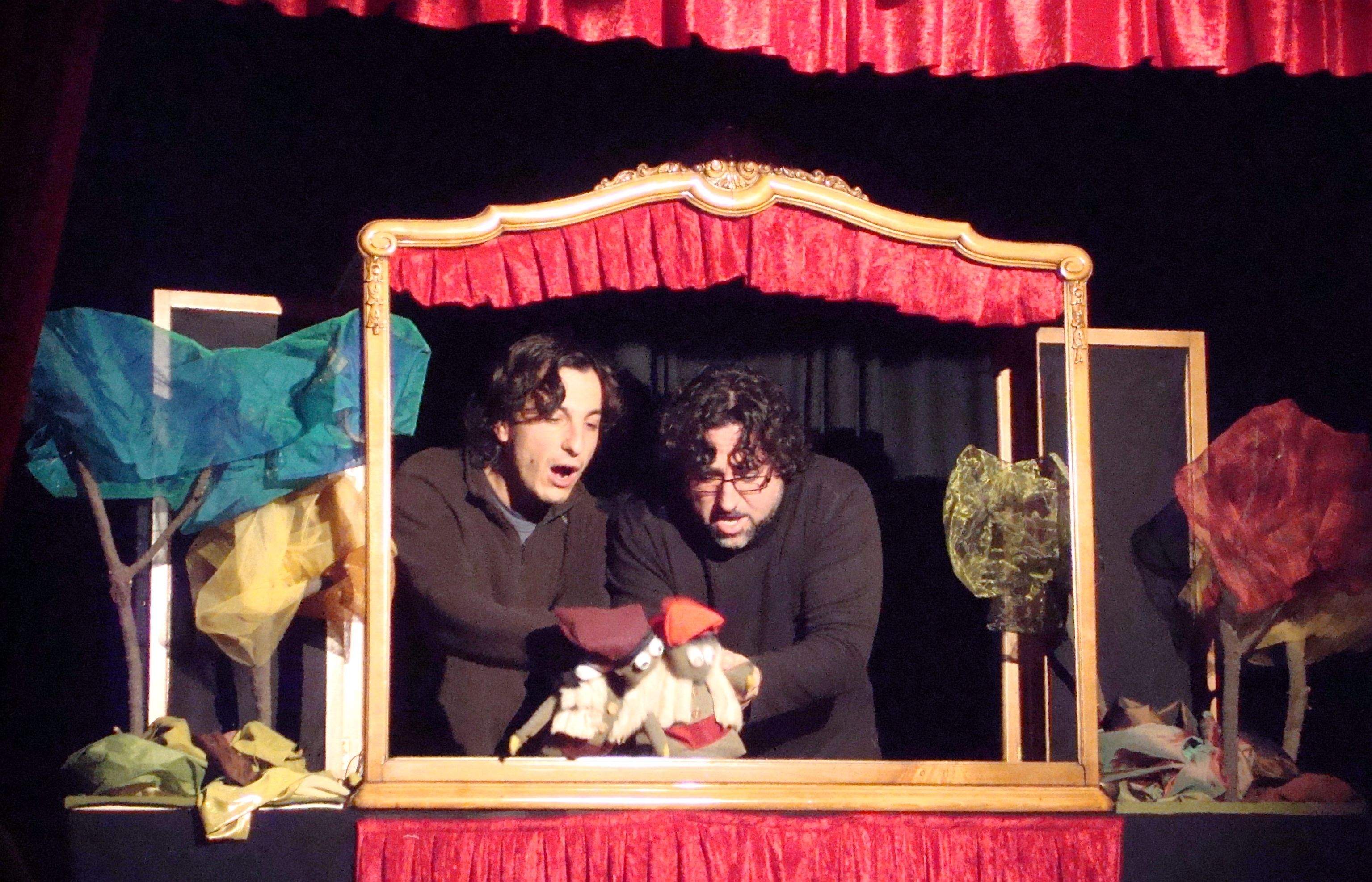 Dos grans artistes amb els seus fantàstics personatges. FOTO: C.Caballé