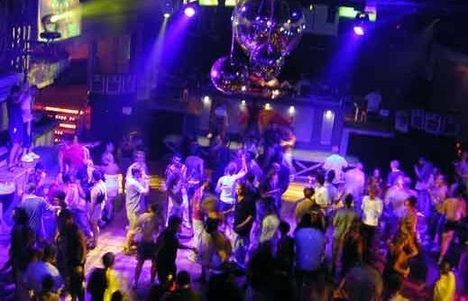 La nit de Cap d'Any és un bon moment per gaudir la festa. FOTO: Cedida