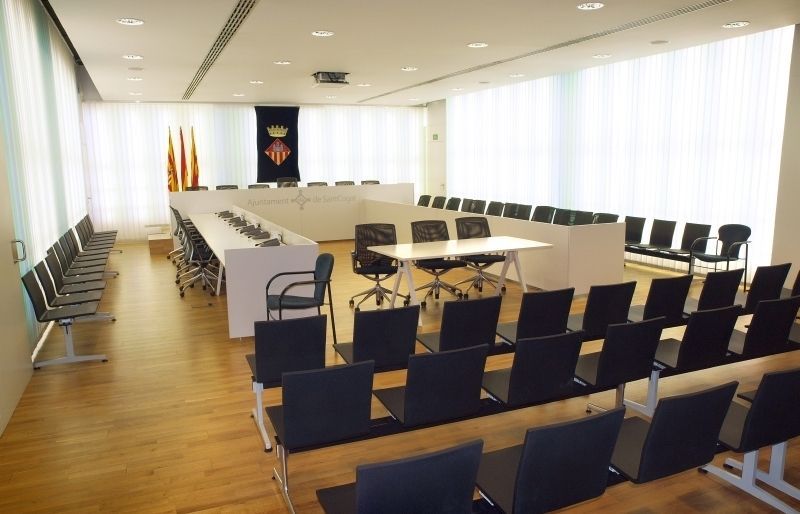 La Sala de plens de l'Ajuntament, espai on se celebren les bodes civils. FOTO: A. Ribera