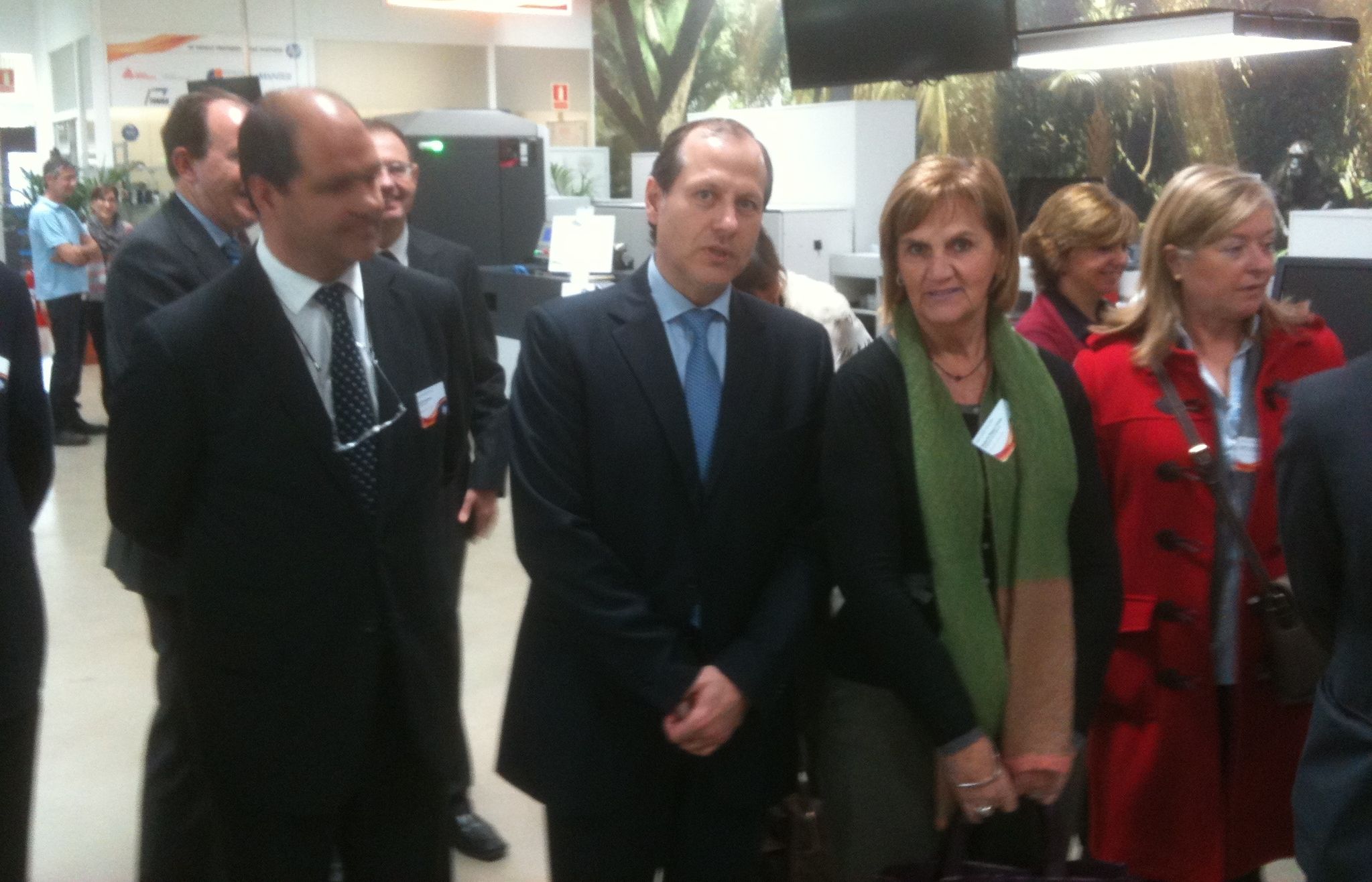 La presidenta del Parlament va remarcar que HP és l'exemple a seguir en l'àmbit estartègic. FOTO: JR. Armadàs