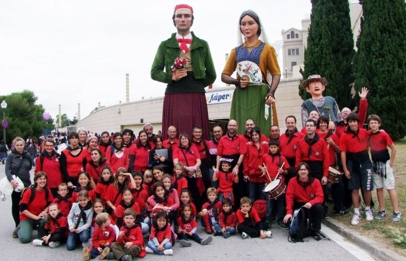 Foto de família dels geganters de Sant Cugat a la festa dels Súpers del 2011. FOTO: Cedida