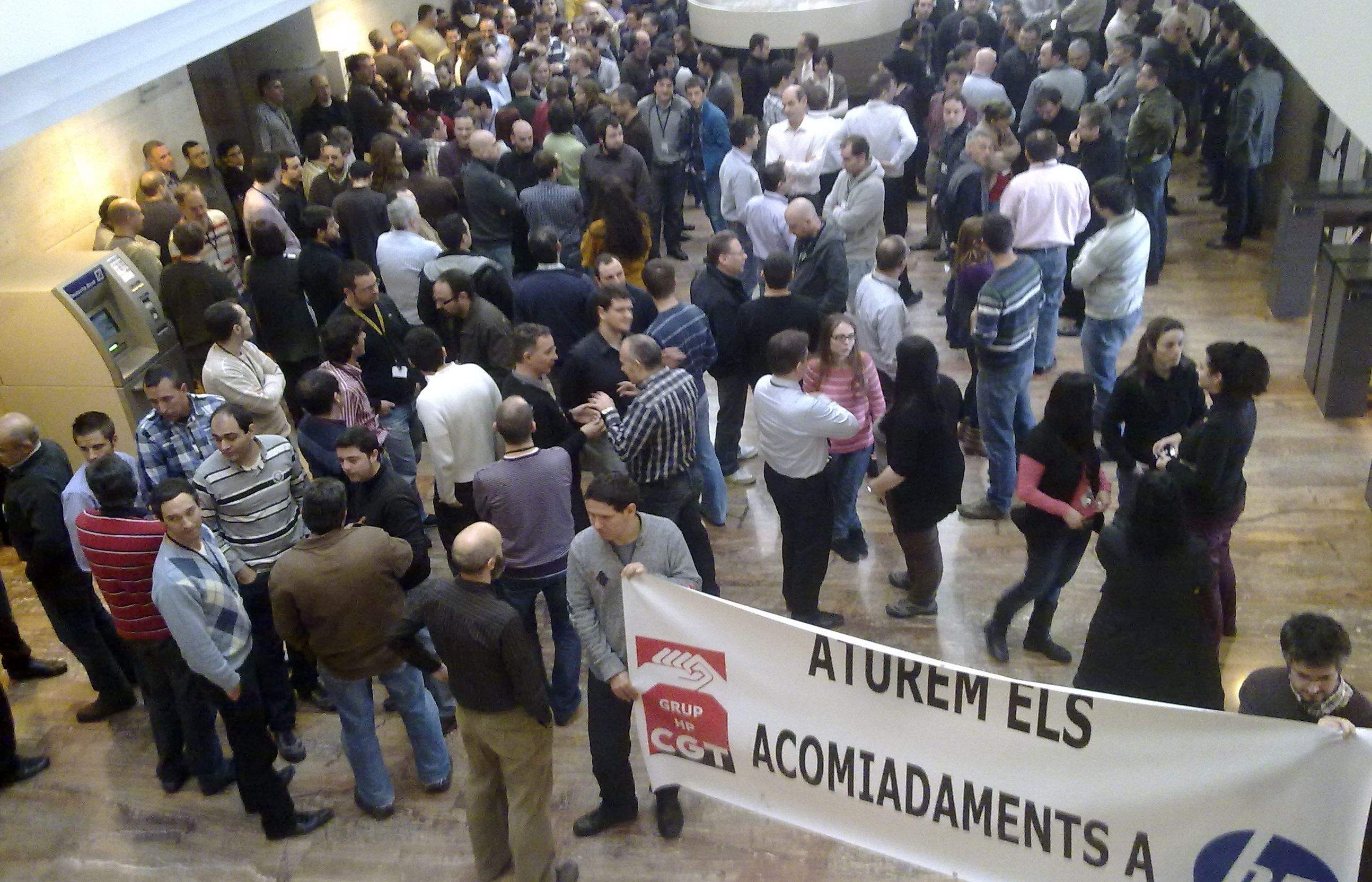 Concentració al Hall de la seu a Sant Cugat, el 30 de gener. FOTO: Cedida