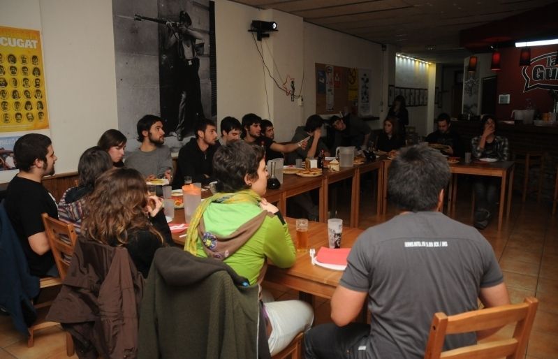 Una de les activitats que es fan al Casal. FOTO: D. Fernández