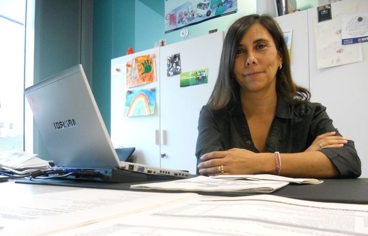 Cristina Paraira al seu despatx a l'ajuntament FOTO: JR Armadàs