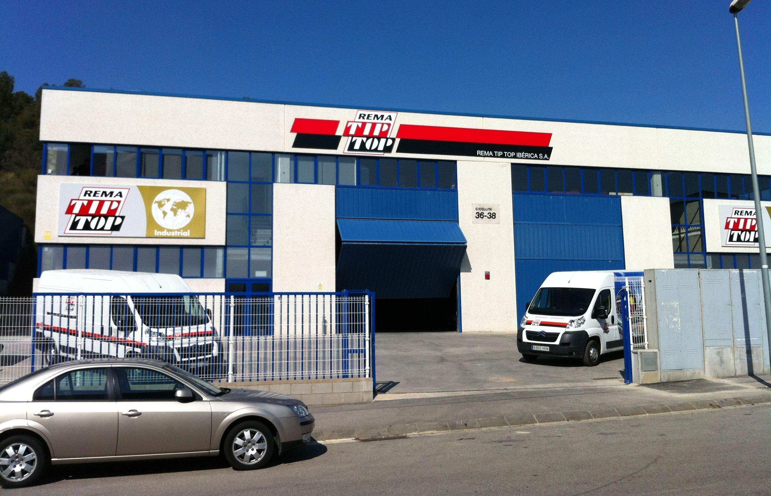 La nau nova a Rubí FOTO: JR Armadàs