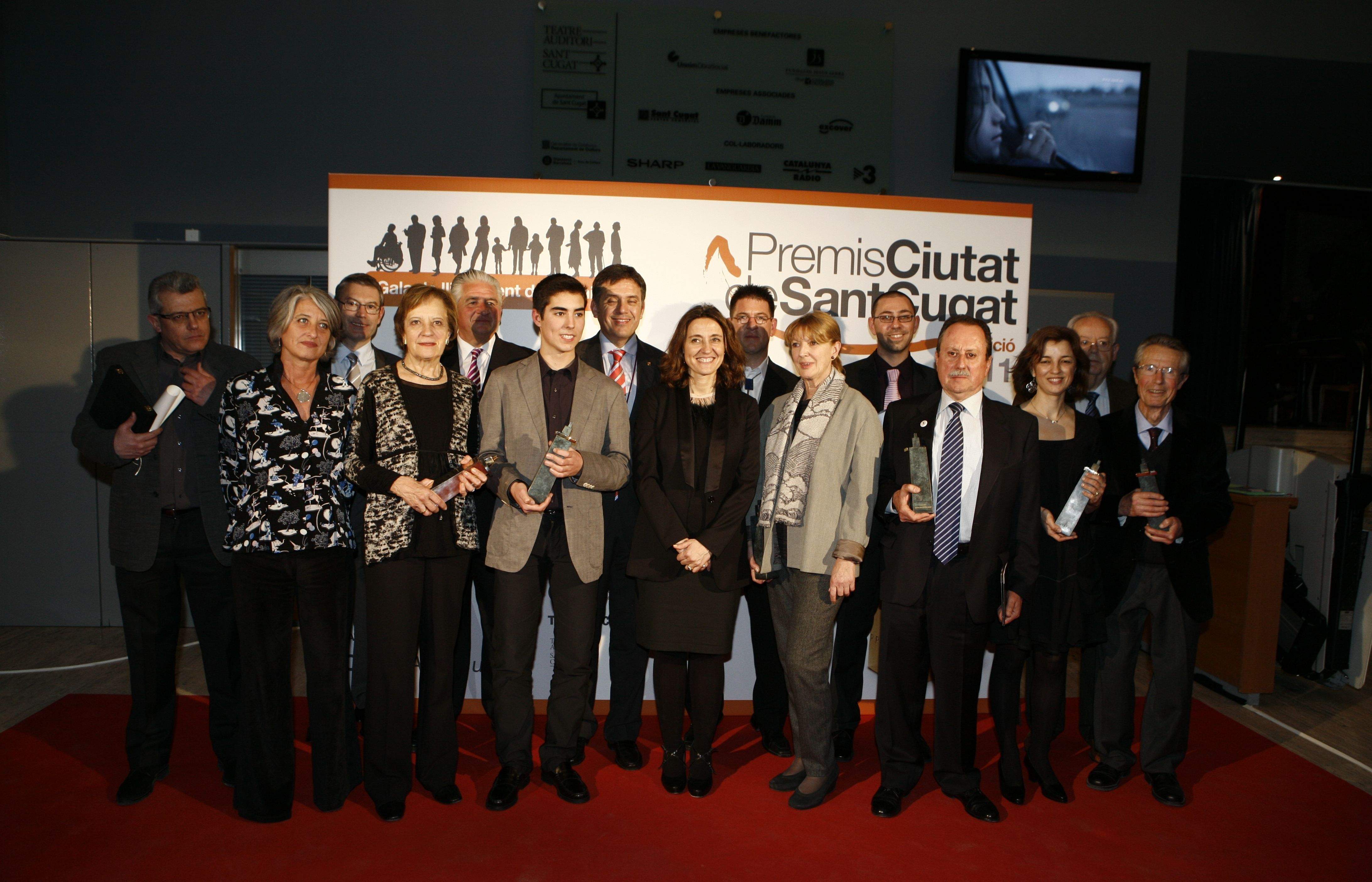 Els guardonats amb el Premi Ciutat de Sant Cugat 2011. FOTO: E. Naval