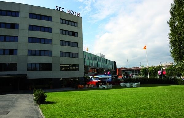 Podràs anar al nou Bar-Mell de l'hotel a partir del mes d'abril