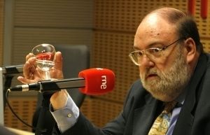 El matemàtic i Catedràtic d'Universitat a la UPC, Claudi Alsinava oferir la xerrada. FOTO: Cedida