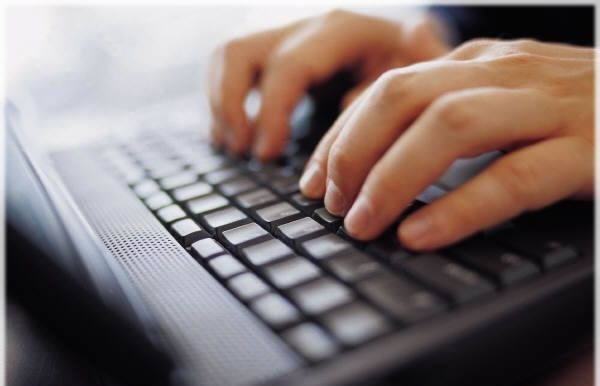 Cursos d'informàtica per a aturats. FOTO: Cedida