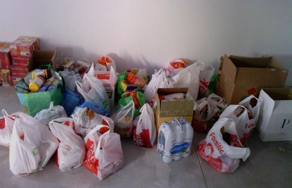 Fer de voluntari és una acció aïllada en un moment donat, com repartir menjar a la gent necessitada... FOTO: Cedida