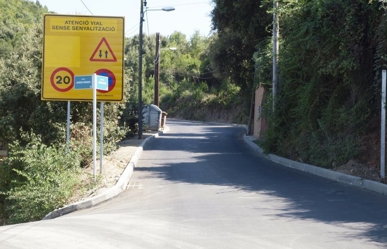 Un dels carrers de les Planes urbanitzat FOTO: Arxiu