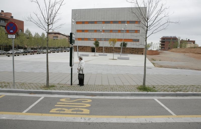 Els veïns de Mira-sol volen canvis en les línies d'autobús per anar al CAP de Can Mates. FOTO: Artur Ribera