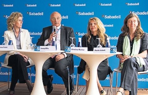 Una imatge del lliurament dels diners FOTO: Cedida