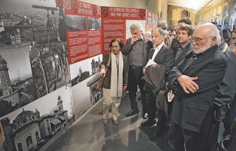 Inauguració de lexposició El Casino de la Rabassada, història dun somni burgès. A lacte va assistir-hi el regidor de Cultura, Xavier Escura