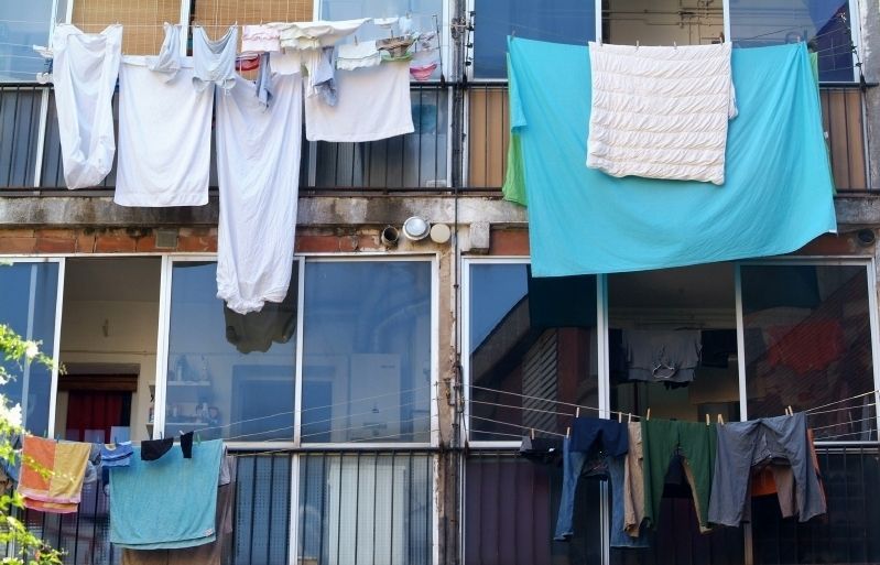 Avui dia la principal causa d'endeutament de les famílie al nostre país és el crèdit hipotecari. FOTO: Arxiu