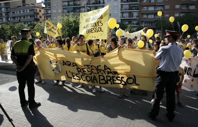 Unes 300 persones han participat a la protesta. FOTO: Artur Ribera