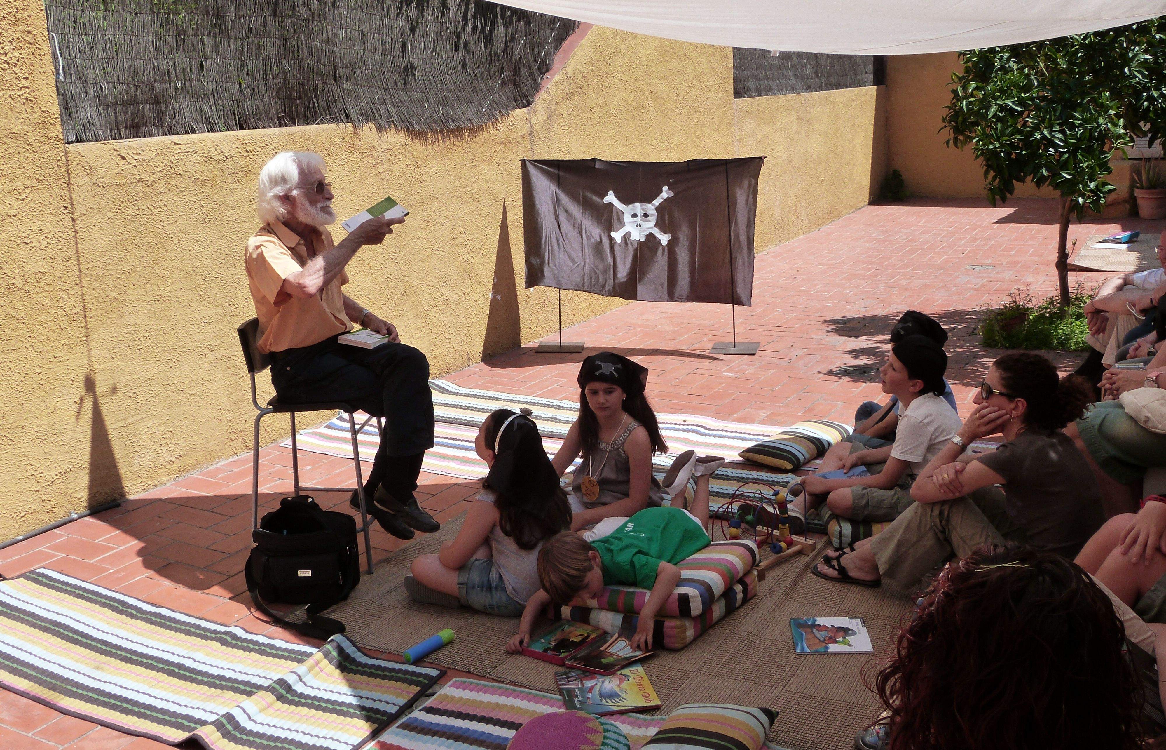 Activitat al Pati de Llibres