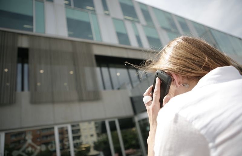 Vodafone i Ono ja tenien contracte amb el consistori FOTO: Artur Ribera