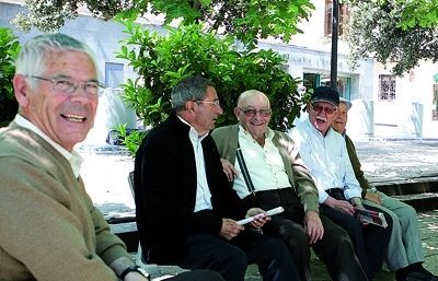 Desprès de sopar hi havia el costum en el poble de sortir al carrer a prendre la fresca