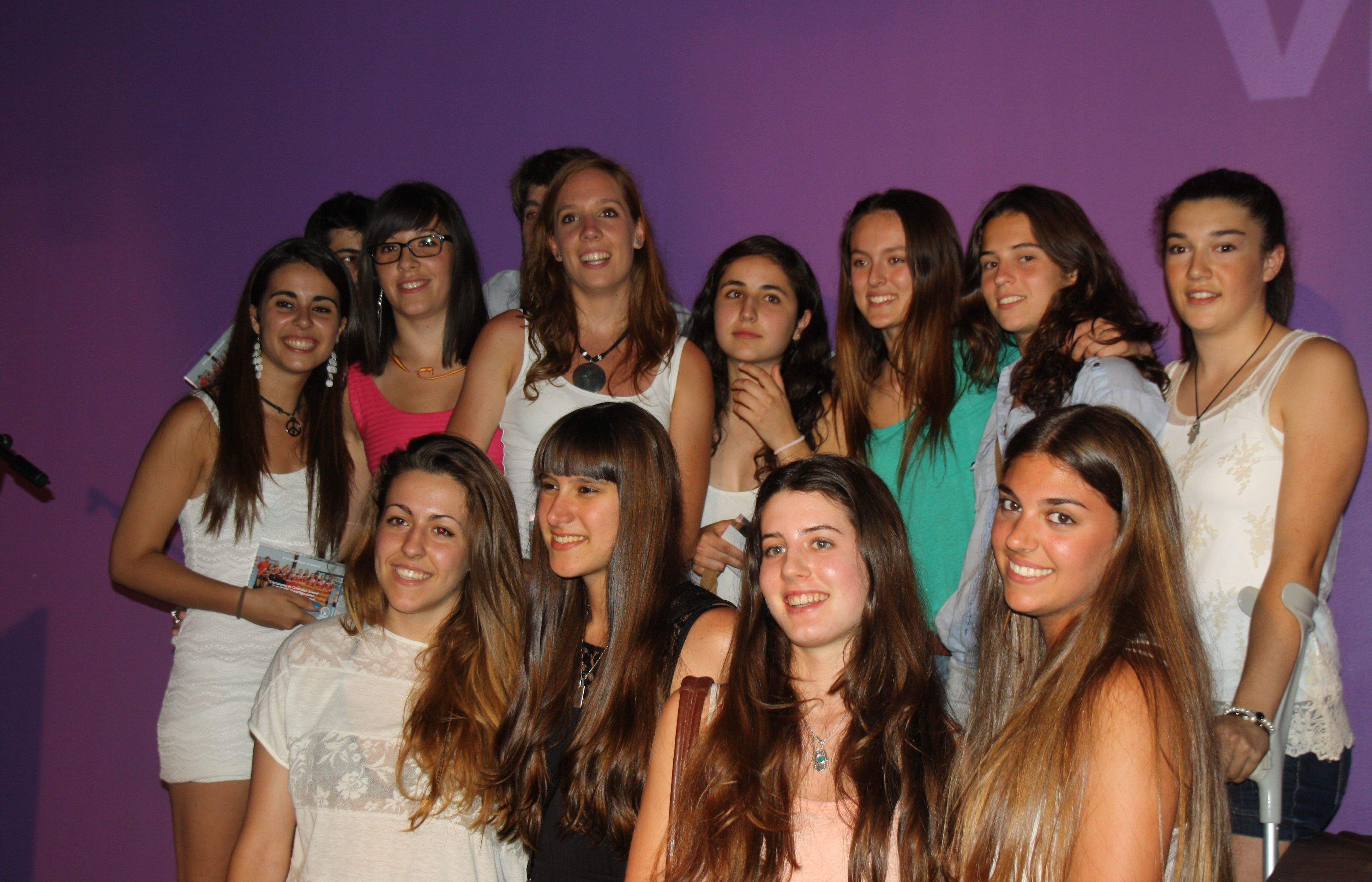 El juvenil A ha rebut un reconeixement pels tres títols aconseguits. FOTO: Àlex López Puig