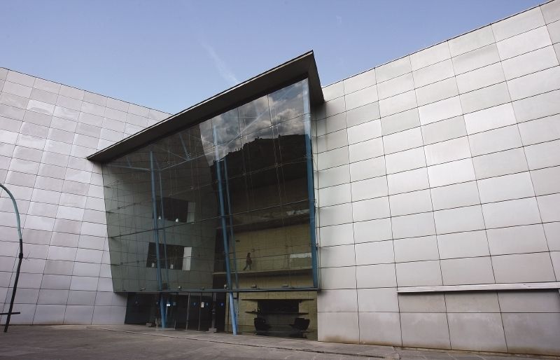 El centre de Sant Cugat fa la prova per diagnosticar l'osteoporosi. FOTO: Lluis Llebot. 