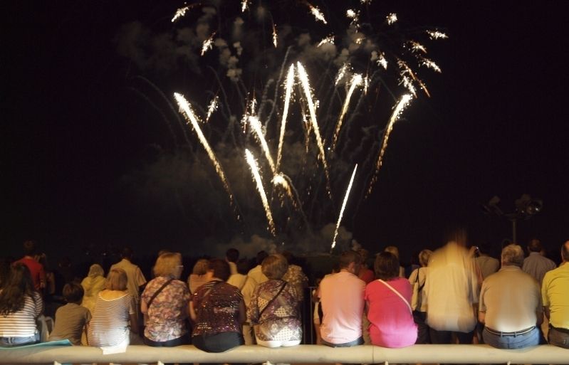 El castell de focs il·luminarà el cel de Sant Cugat des del Turó de Can Mates. FOTO: Artur Ribera