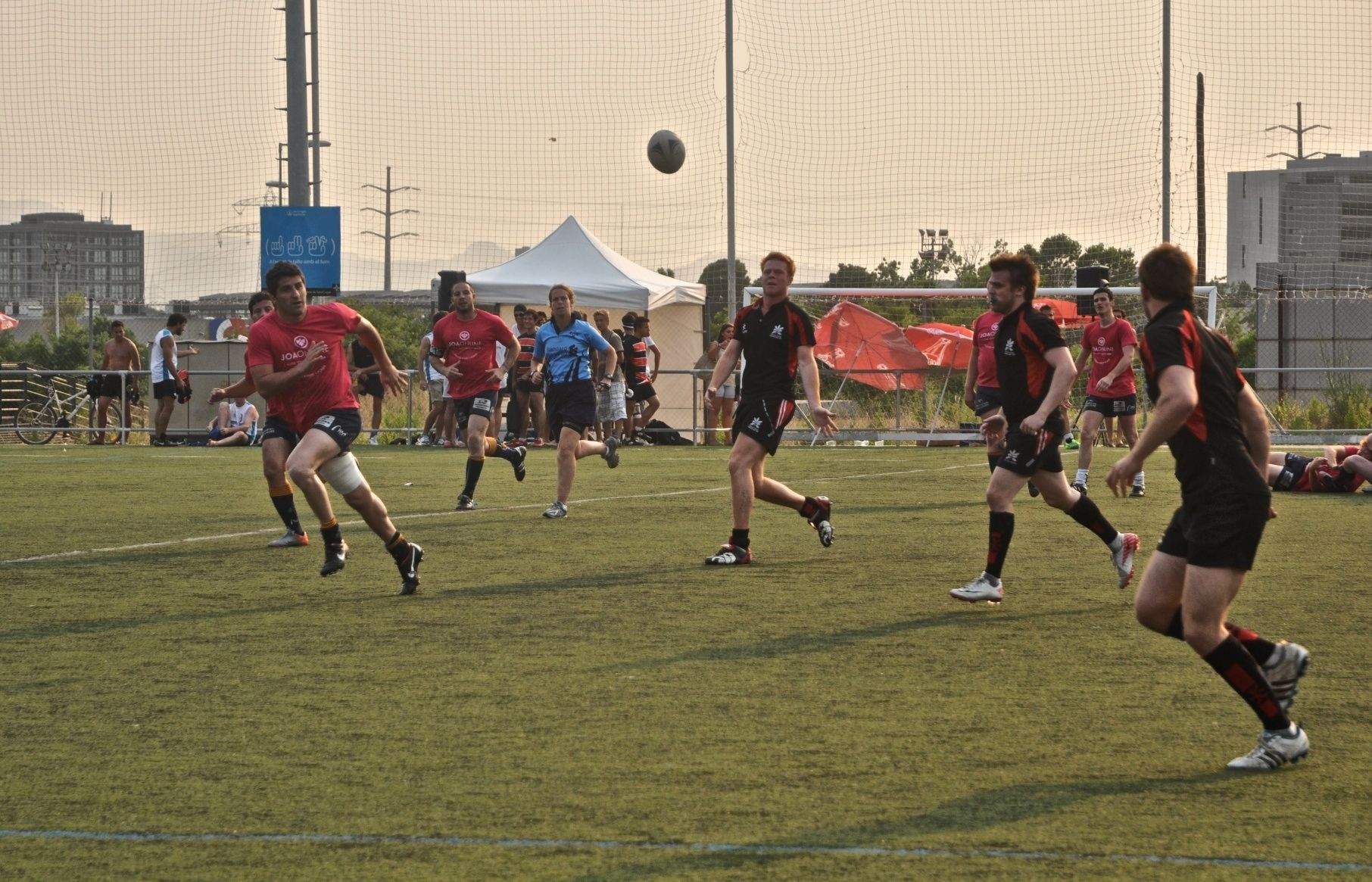Una de les eliminatòries que ha jugat l'equip anglès de l'Old Guard. FOTO: Pere Fernández