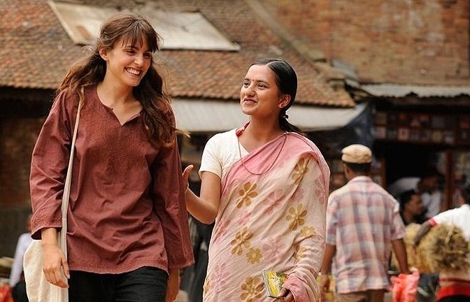 Imatge de la protagonista Laia i la seva companya Sharmila. FOTO: Cedida