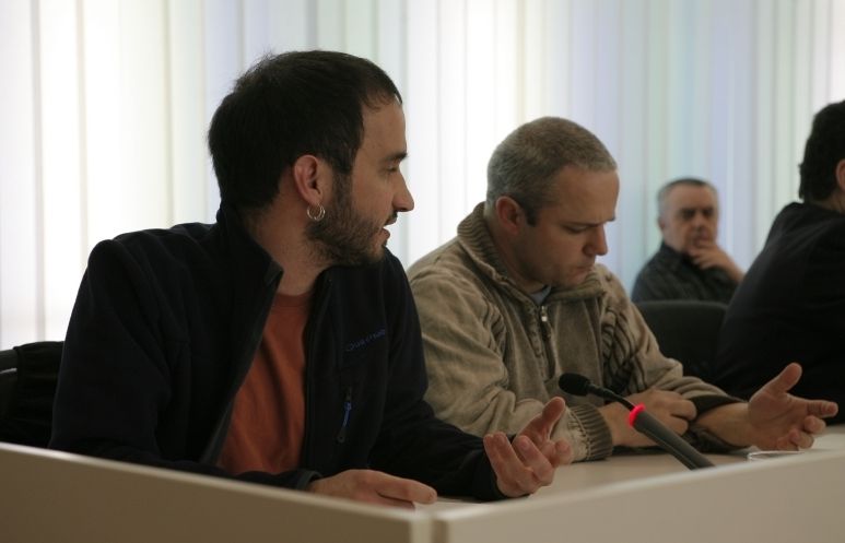 Els regidos de la CUP al Ple municipal FOTO: Artur Ribera