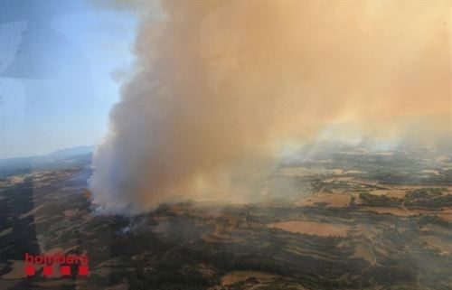 Cal extremar les precaucions per evitar imatges com aquestes. FOTO: Bombers de la Generalitat