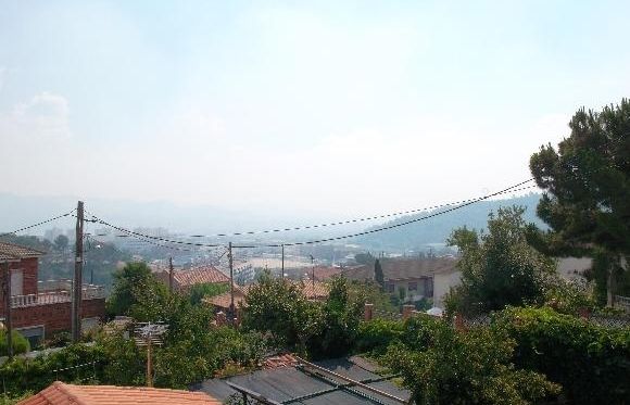 Collserola de fum des de Sant Vicenç del Horts. FOTO: Eric Valverde i Collado, enviada al programa de TV3 'Espai Terra'