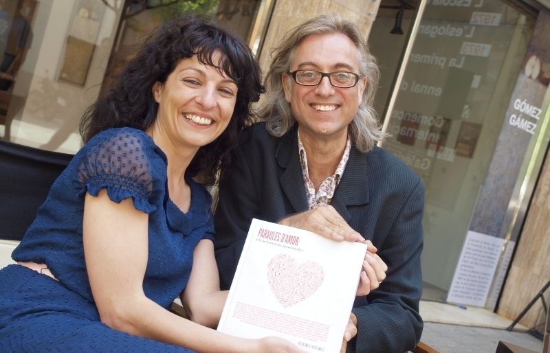 Els autors durant la presentació del seu llibre conjunt a Canals-Galeria d'Art. FOTO: Artur Ribera