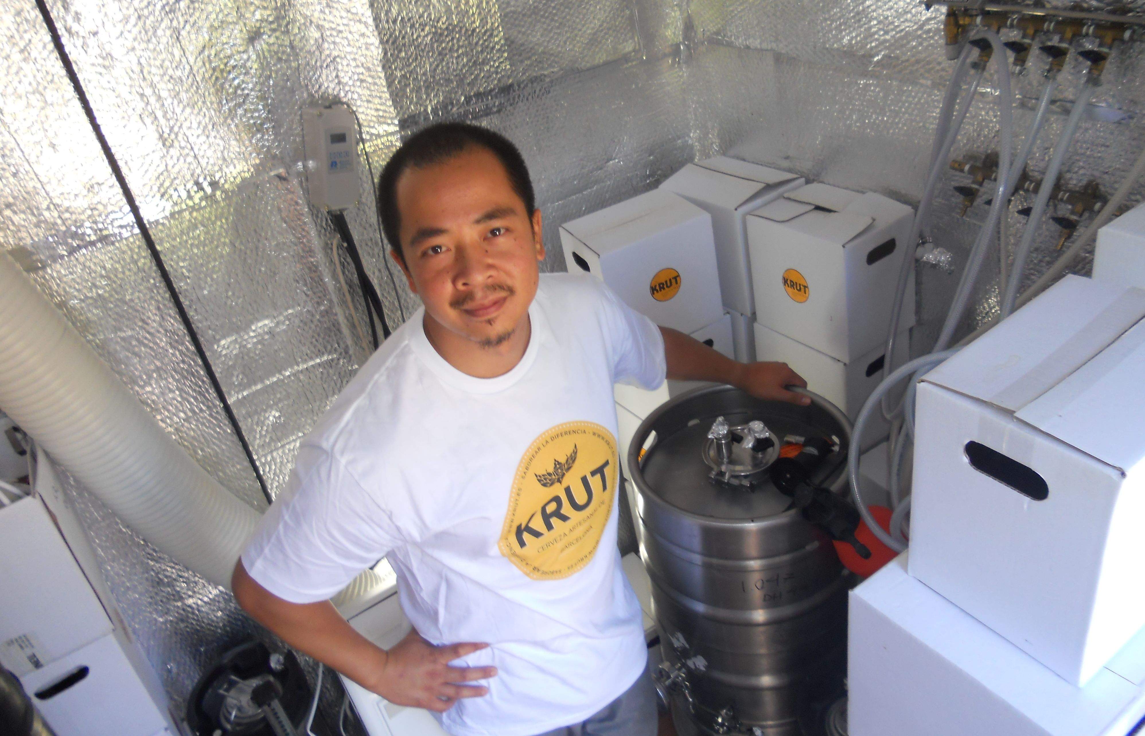 Benjapon Kruthnooch és lemprenedor que ha fundat la cervesa Krut FOTO: JR Armadàs